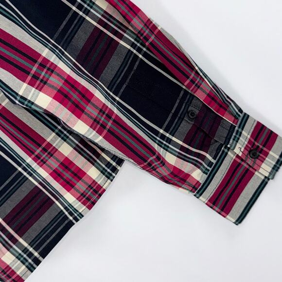 J Crew Cropped Tartan Plaid Button Down Shirt Women's Medium Black Red - Picture 10 of 15